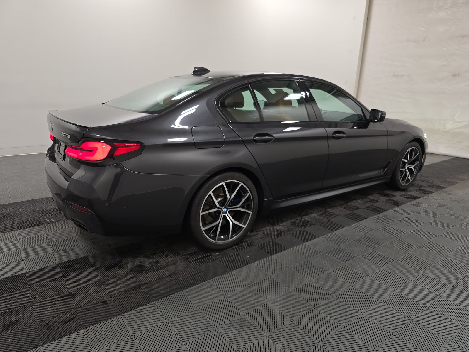 2023 BMW 5 Series 530i xDrive AWD