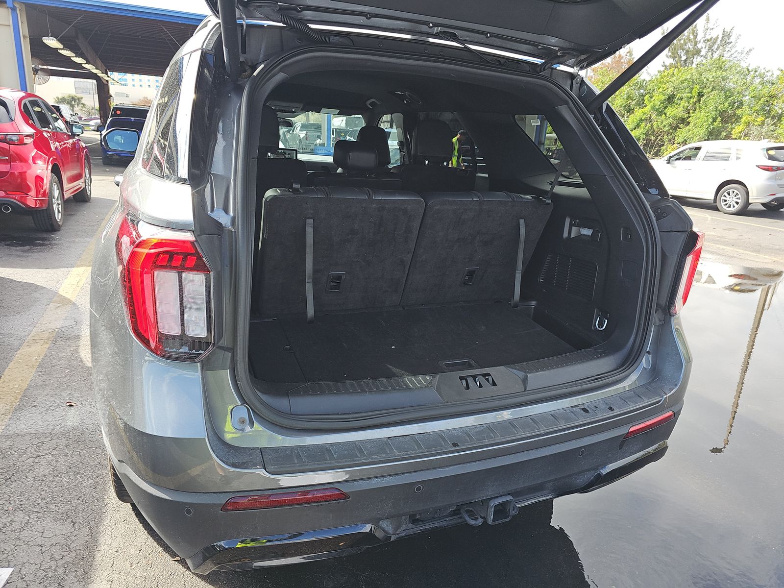 2025 Ford Explorer ST-Line AWD