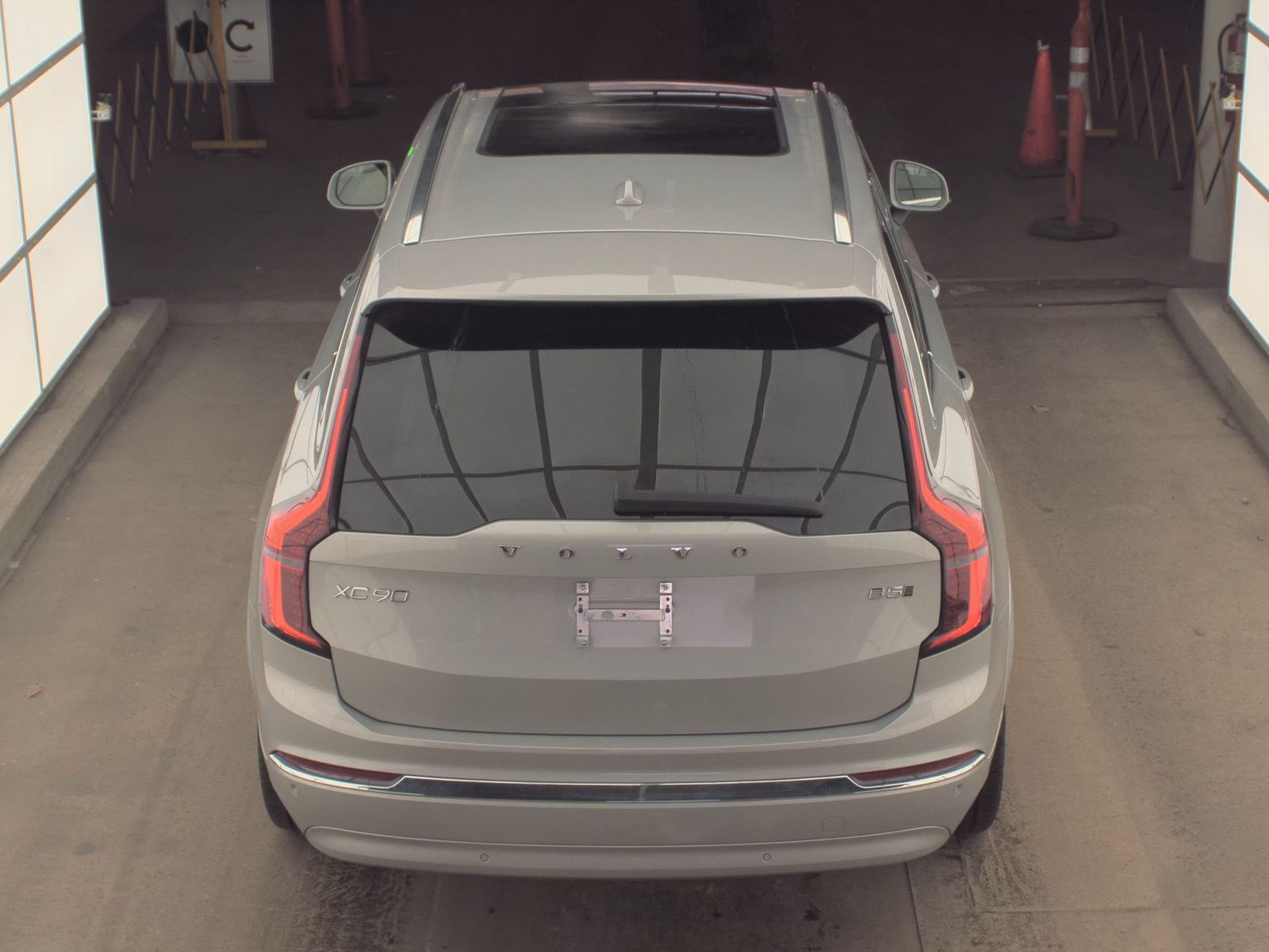 2025 Volvo XC90 B5 Plus AWD