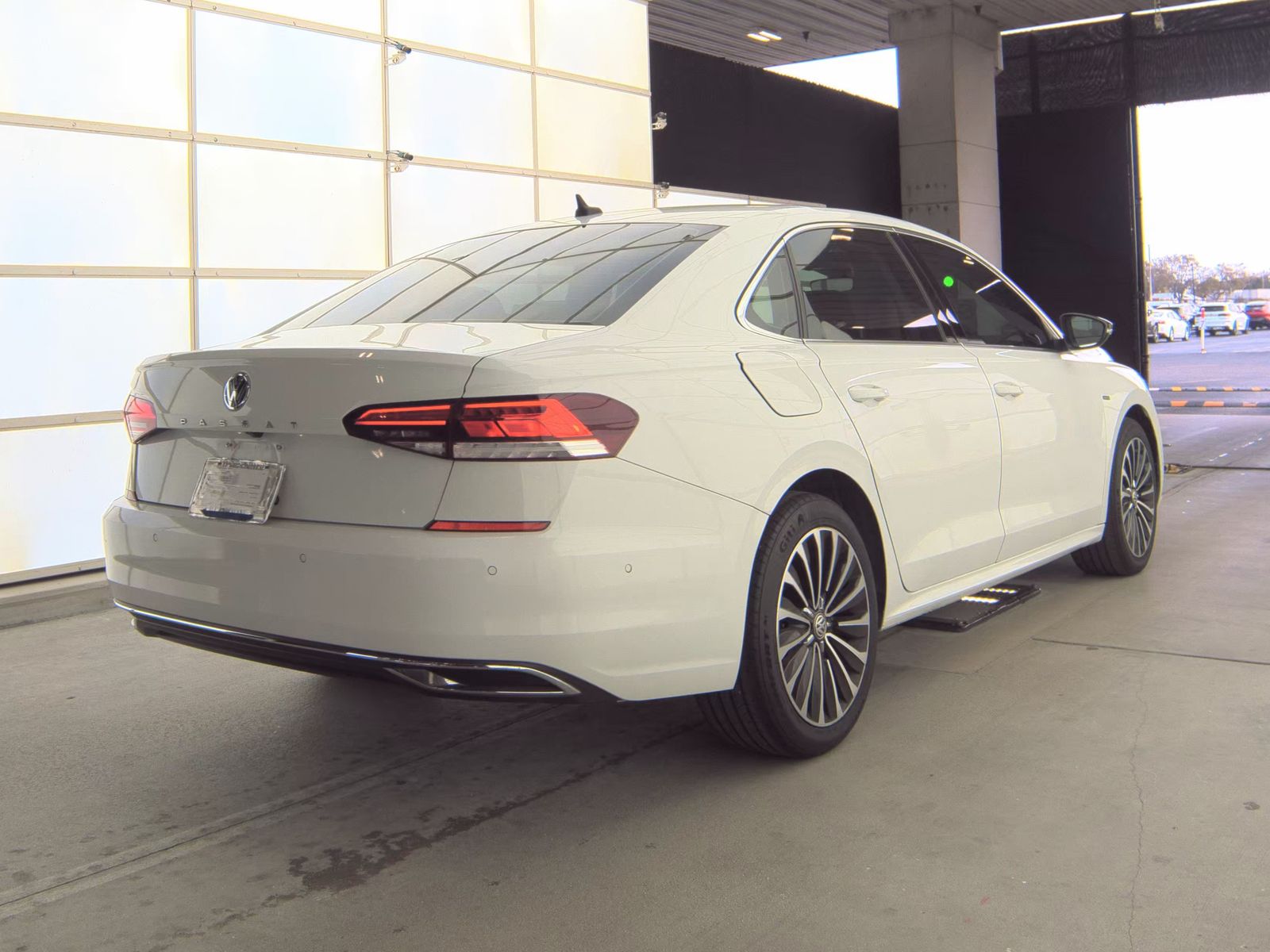 2022 Volkswagen Passat 2.0T Limited Edition FWD