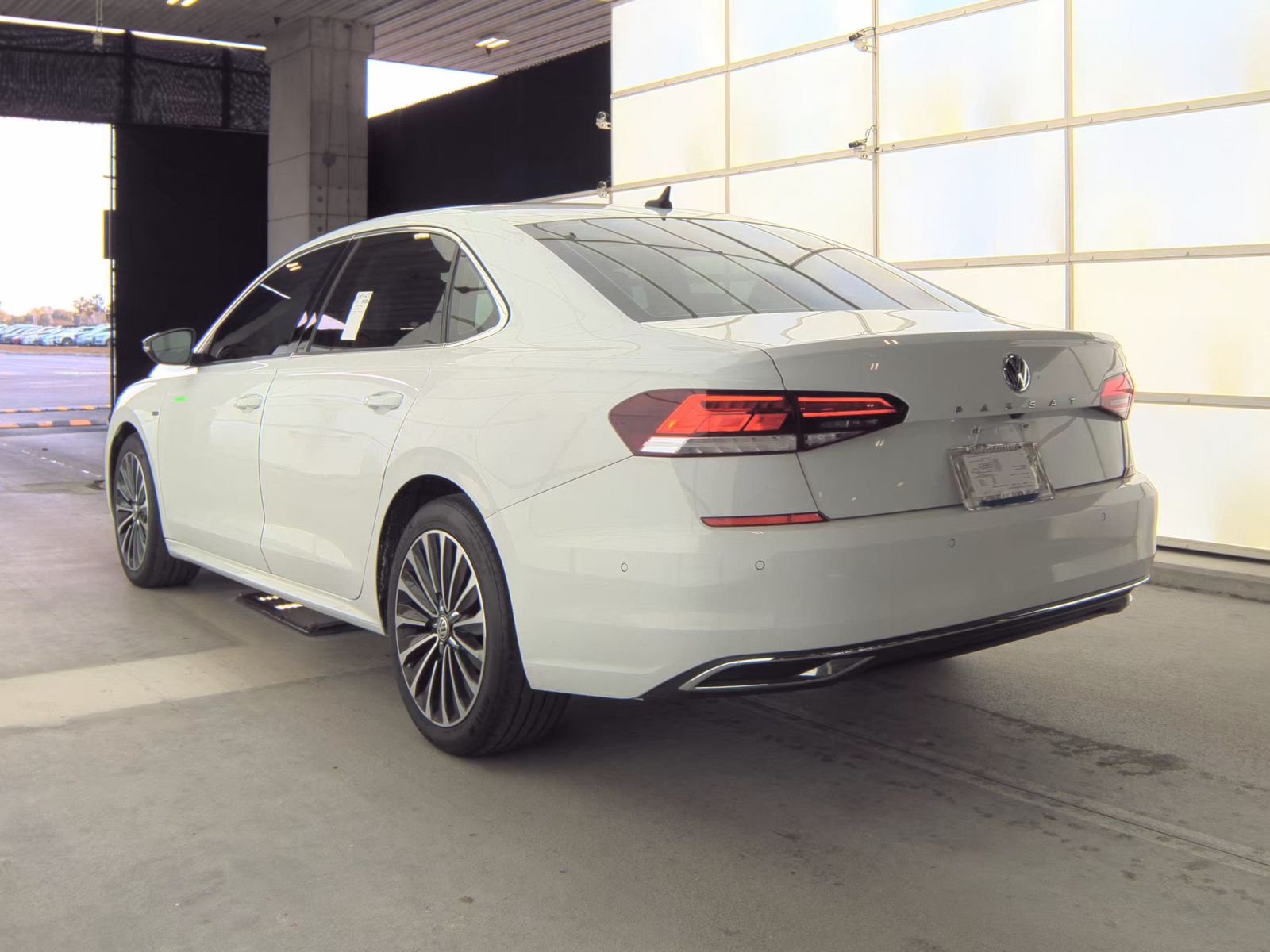 2022 Volkswagen Passat 2.0T Limited Edition FWD