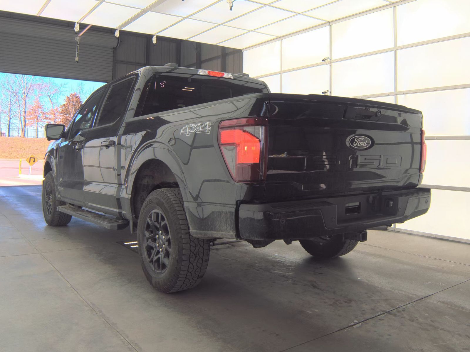 2024 Ford F-150 Hybrid XLT AWD