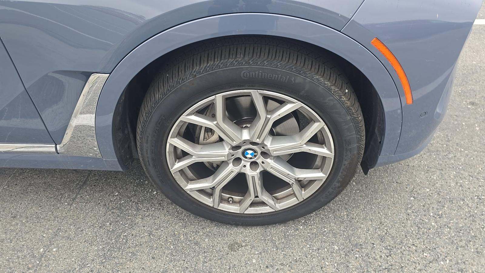 2023 BMW X7 xDrive40i AWD