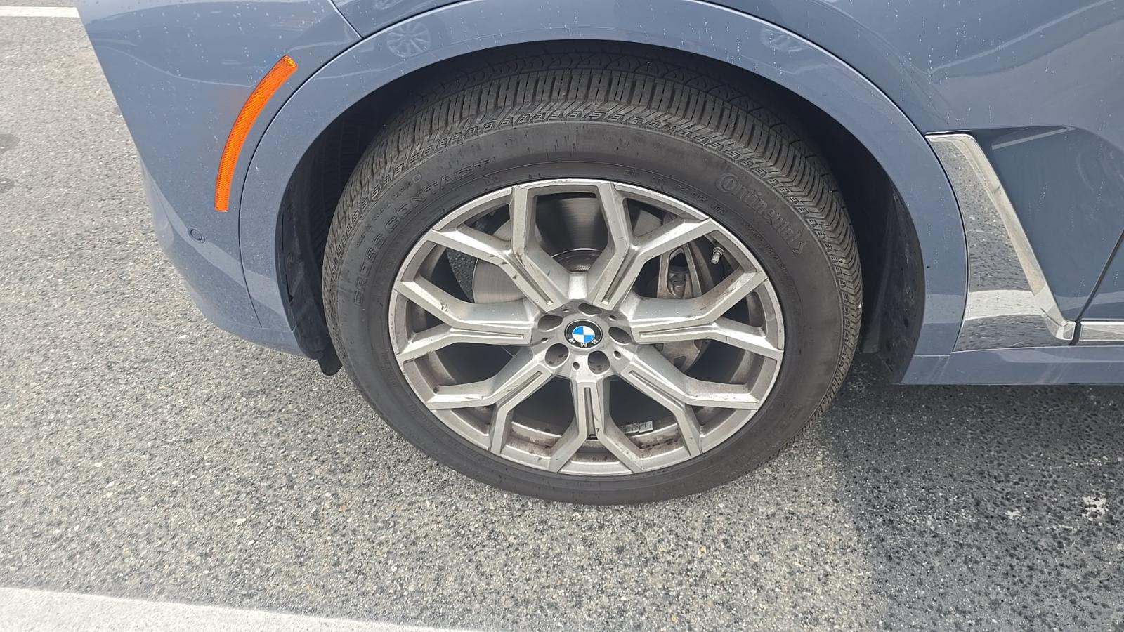 2023 BMW X7 xDrive40i AWD