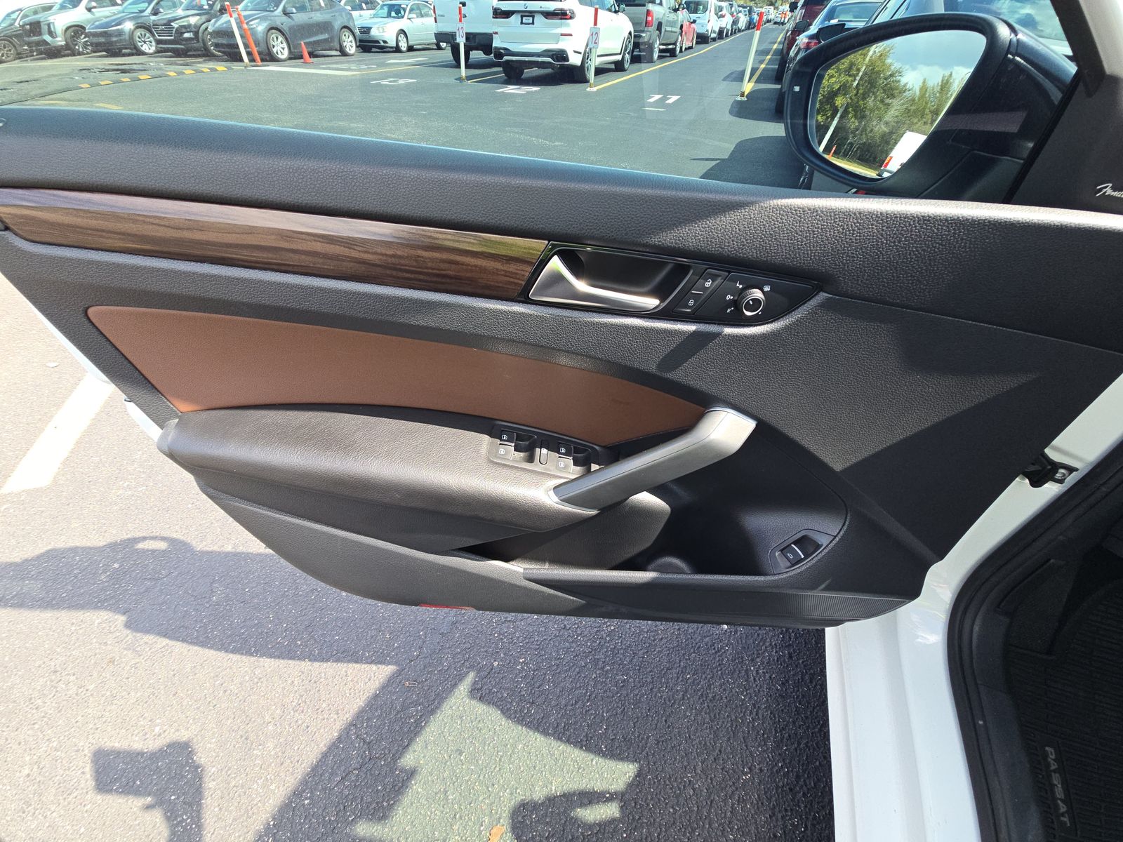 2022 Volkswagen Passat 2.0T Limited Edition FWD