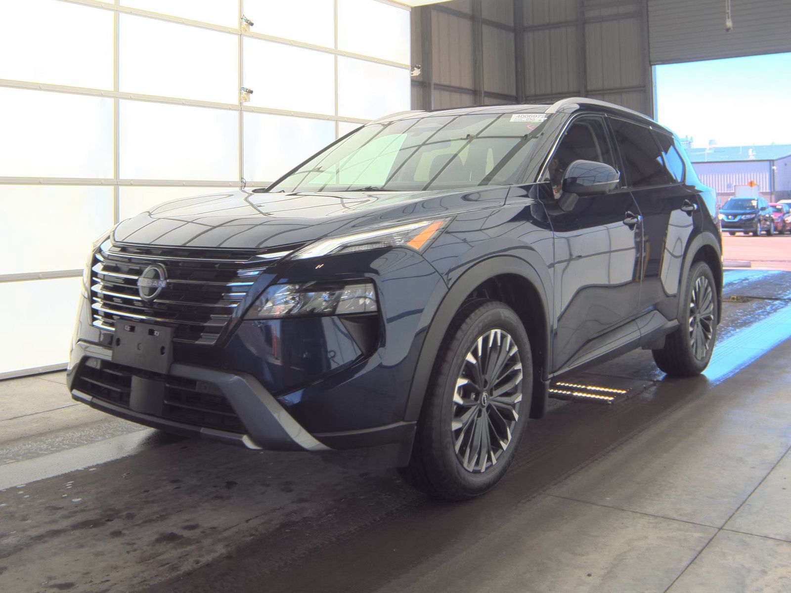 2025 Nissan Rogue SL FWD