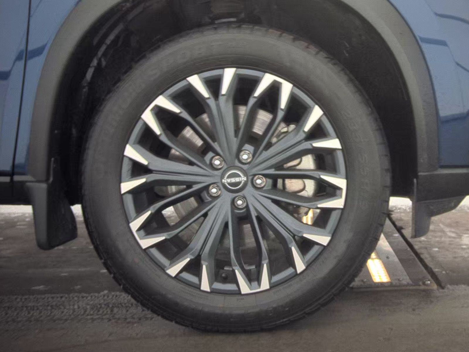 2025 Nissan Rogue SL FWD