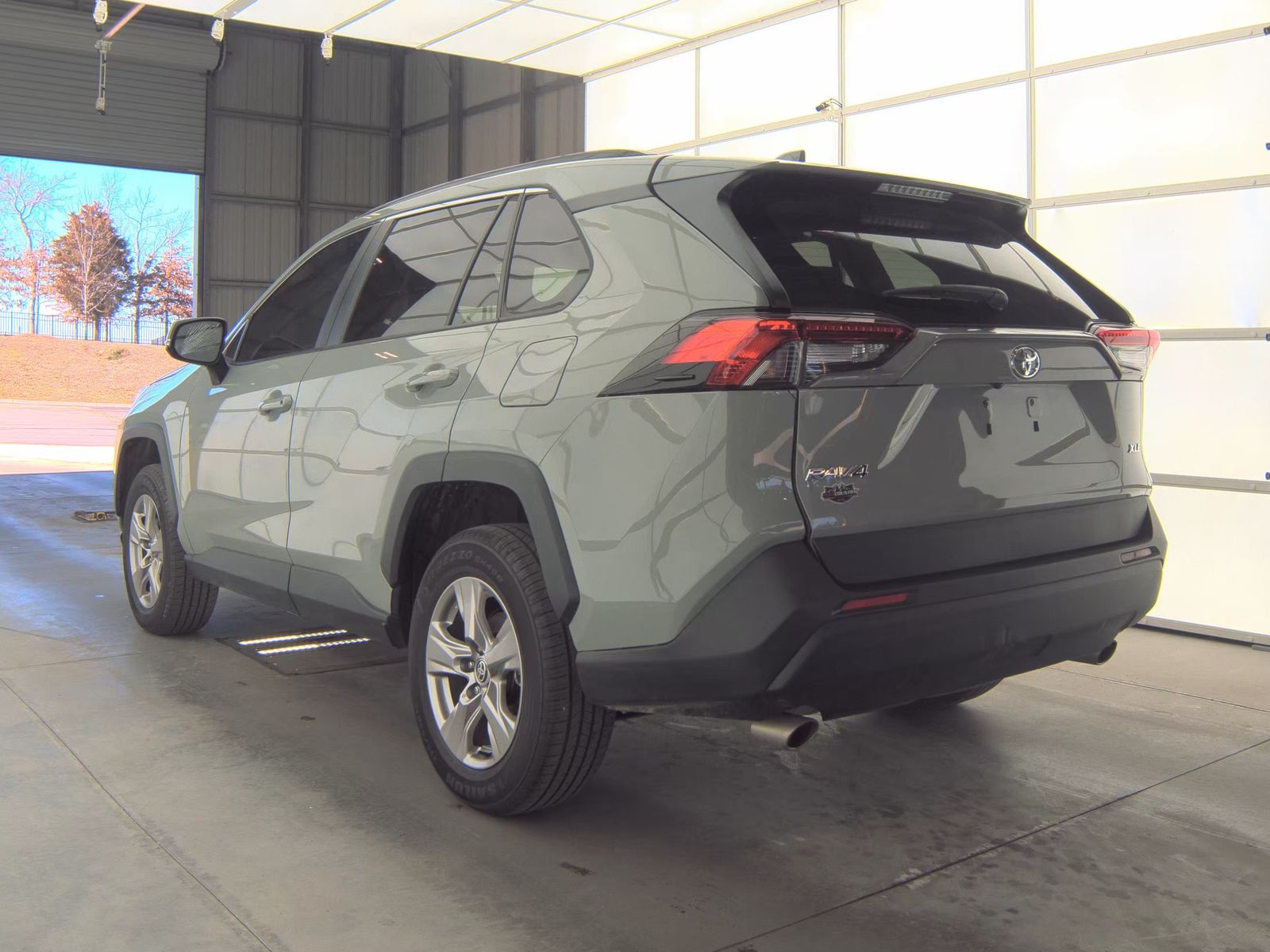 2023 Toyota RAV4 XLE FWD