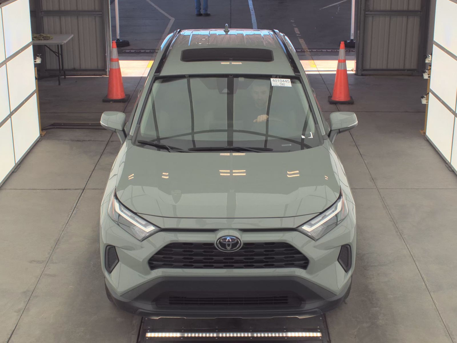 2023 Toyota RAV4 XLE FWD
