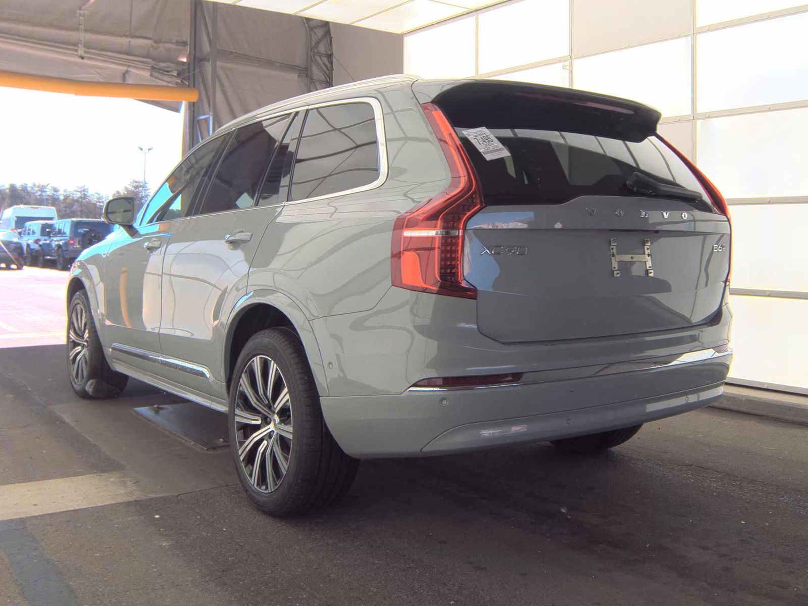 2024 Volvo XC90 B6 Plus AWD