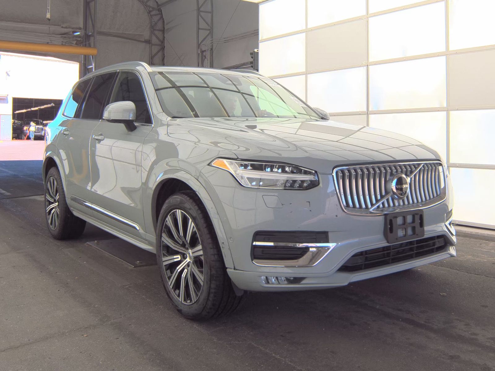 2024 Volvo XC90 B6 Plus AWD