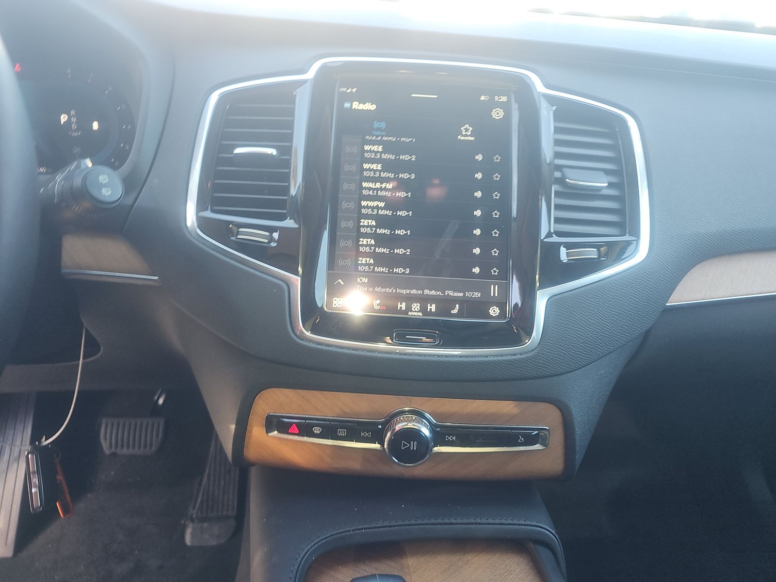 2024 Volvo XC90 B6 Plus AWD