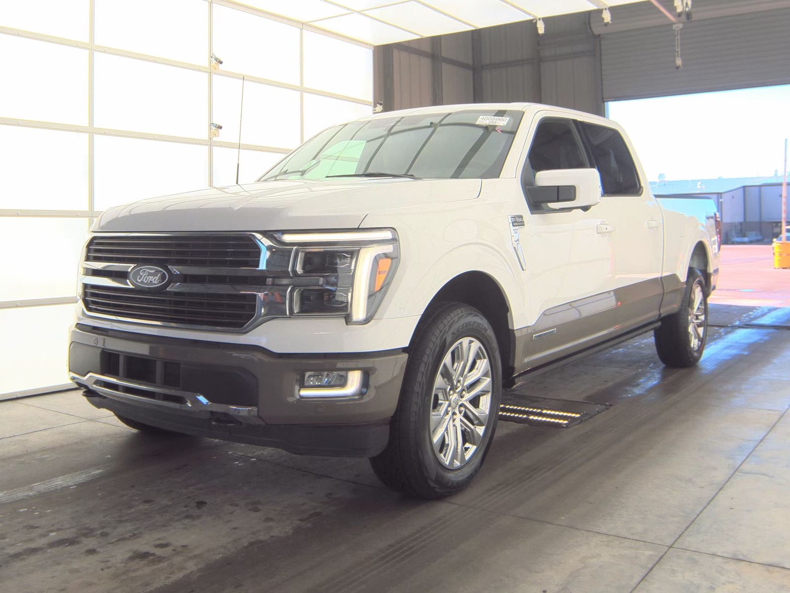 2025 Ford F-150 Hybrid King Ranch AWD