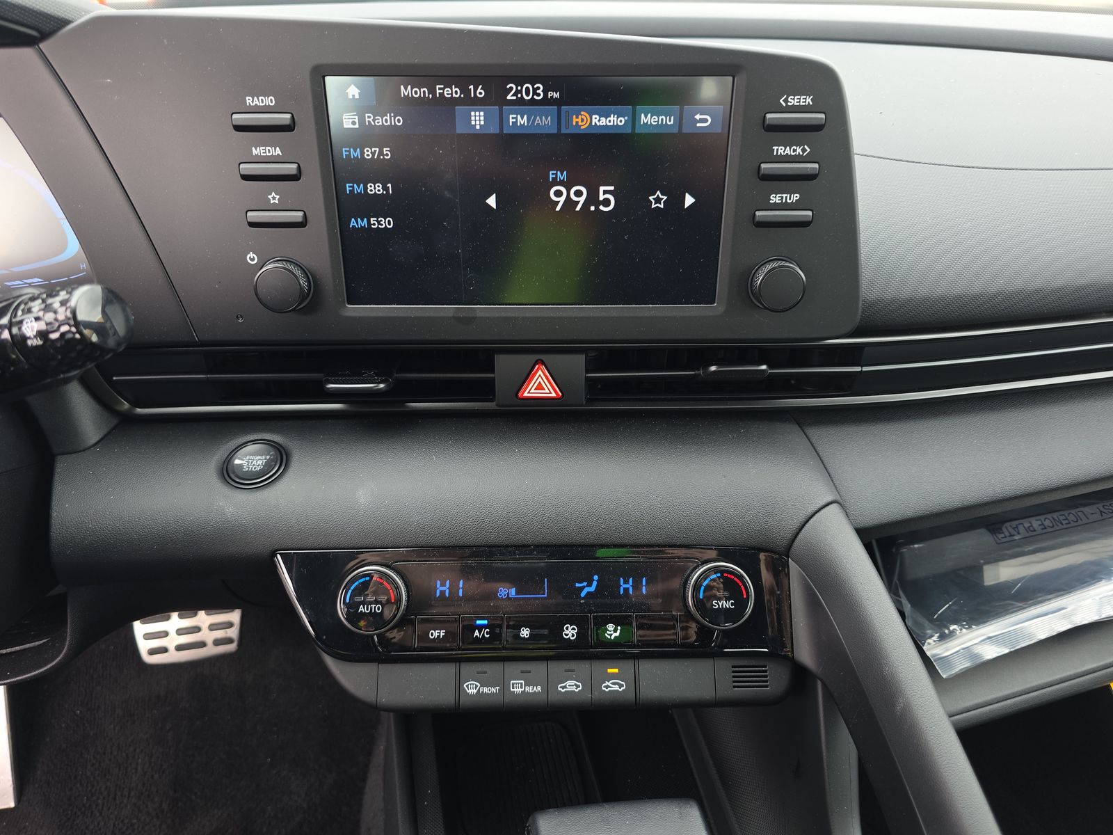 2025 Hyundai Elantra SEL Sport FWD