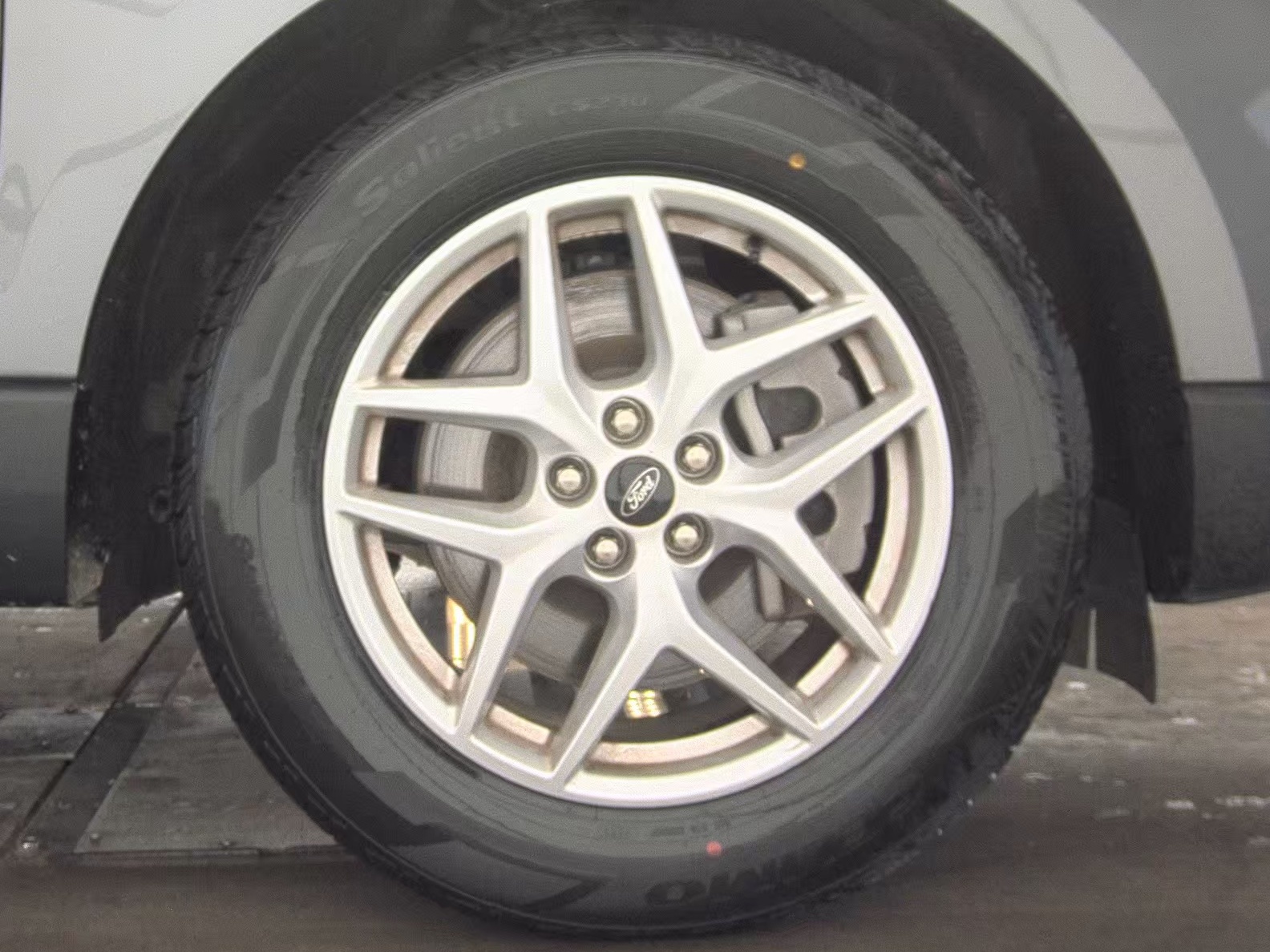 2024 Ford Edge SEL AWD