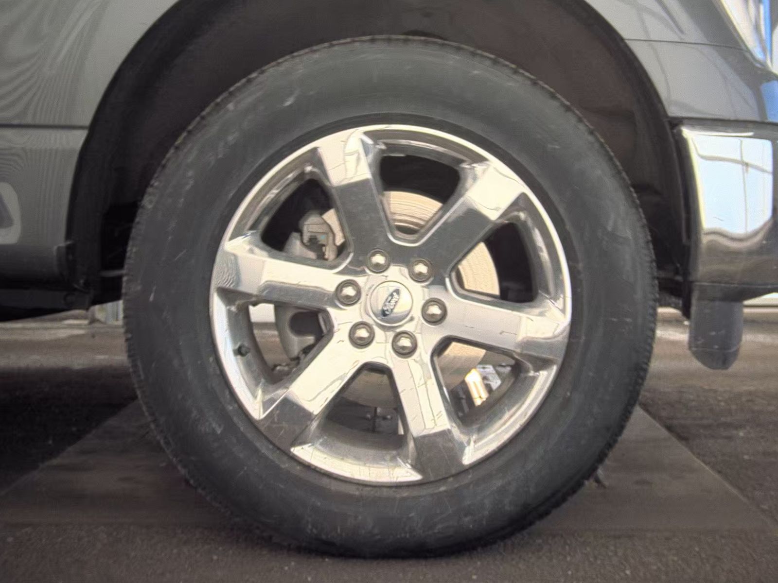 2023 Ford F-150 Hybrid Lariat AWD