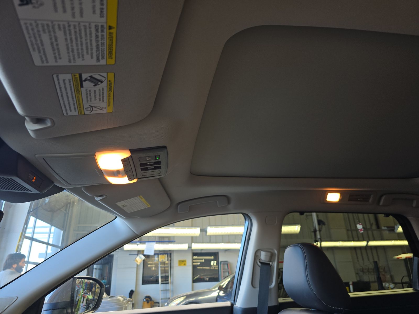 2024 Nissan Pathfinder Platinum FWD