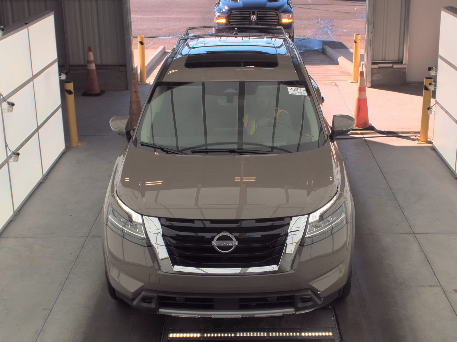 2024 Nissan Pathfinder Platinum FWD