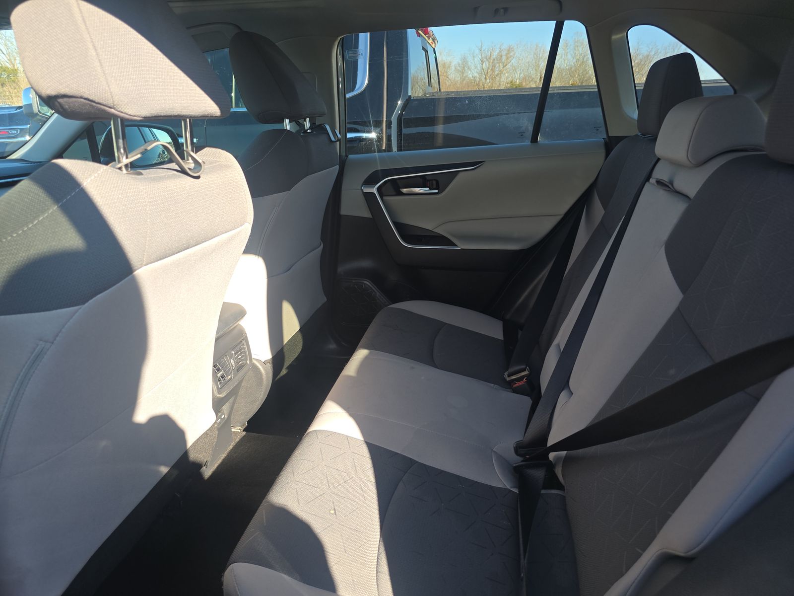 2023 Toyota RAV4 XLE FWD