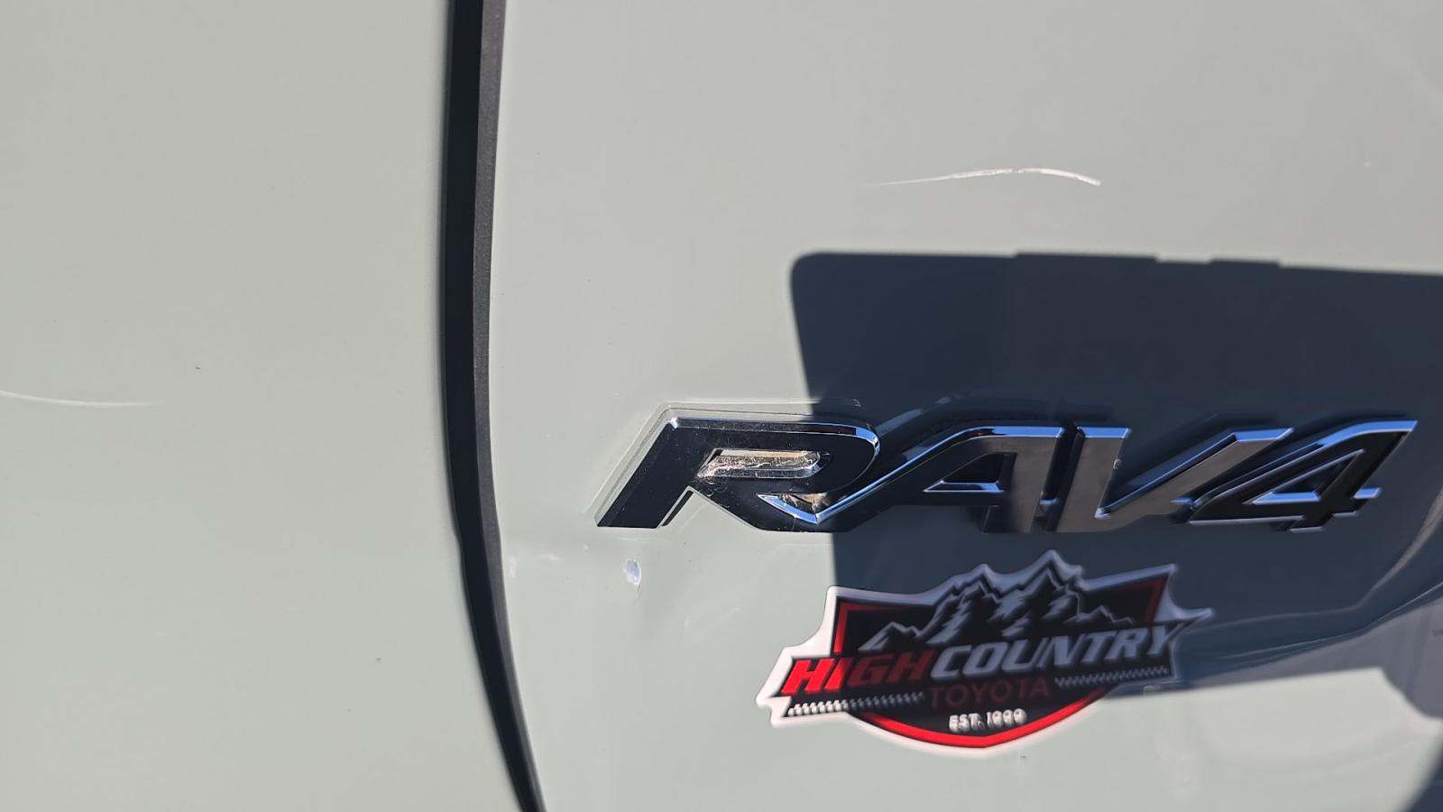 2023 Toyota RAV4 XLE FWD