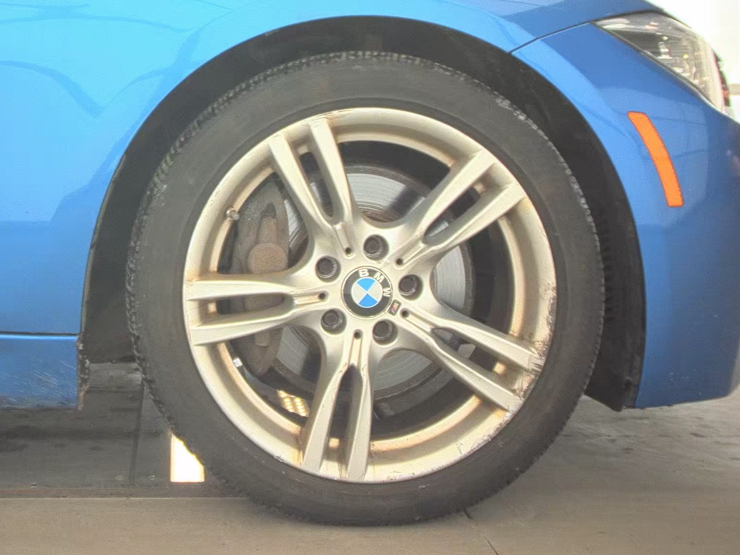 BMW 3 Series Sedan 340i xDrive M SPORT LINE снимка BMW 3 Series Sedan 340i xDrive M SPORT LINE