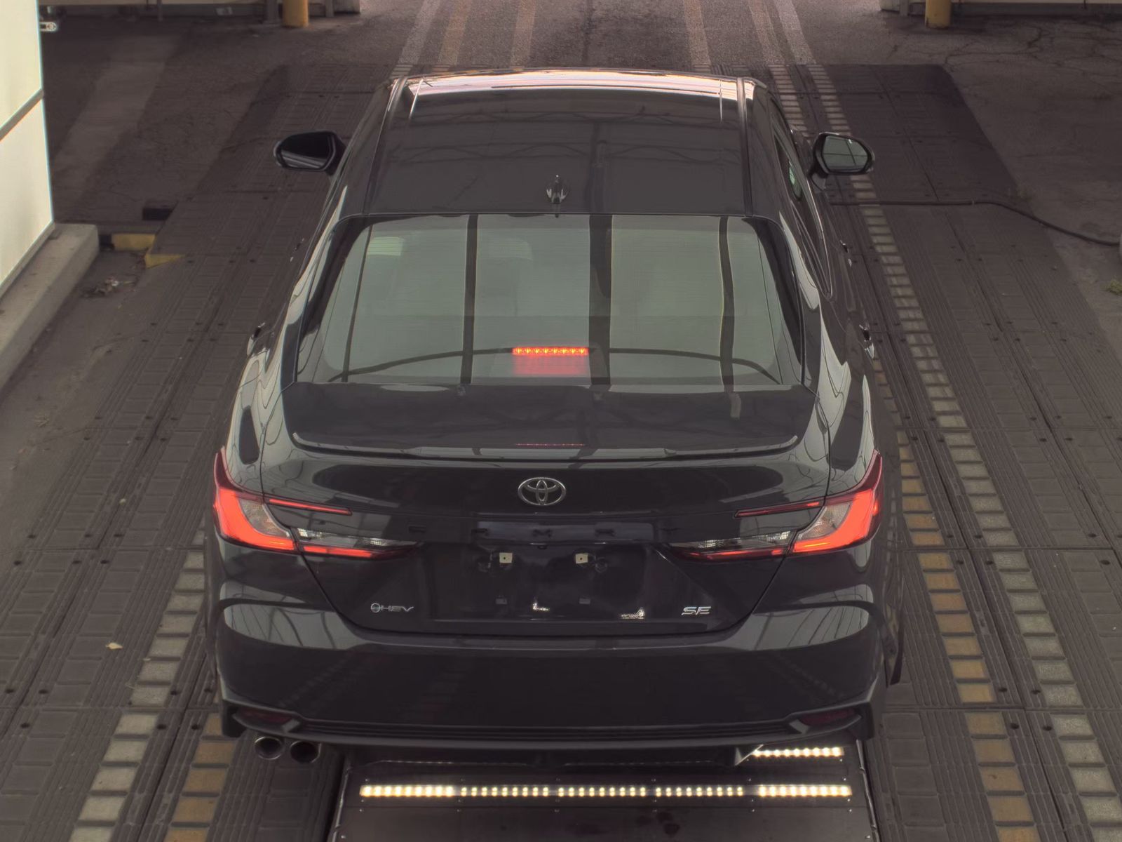 2025 Toyota Camry SE FWD