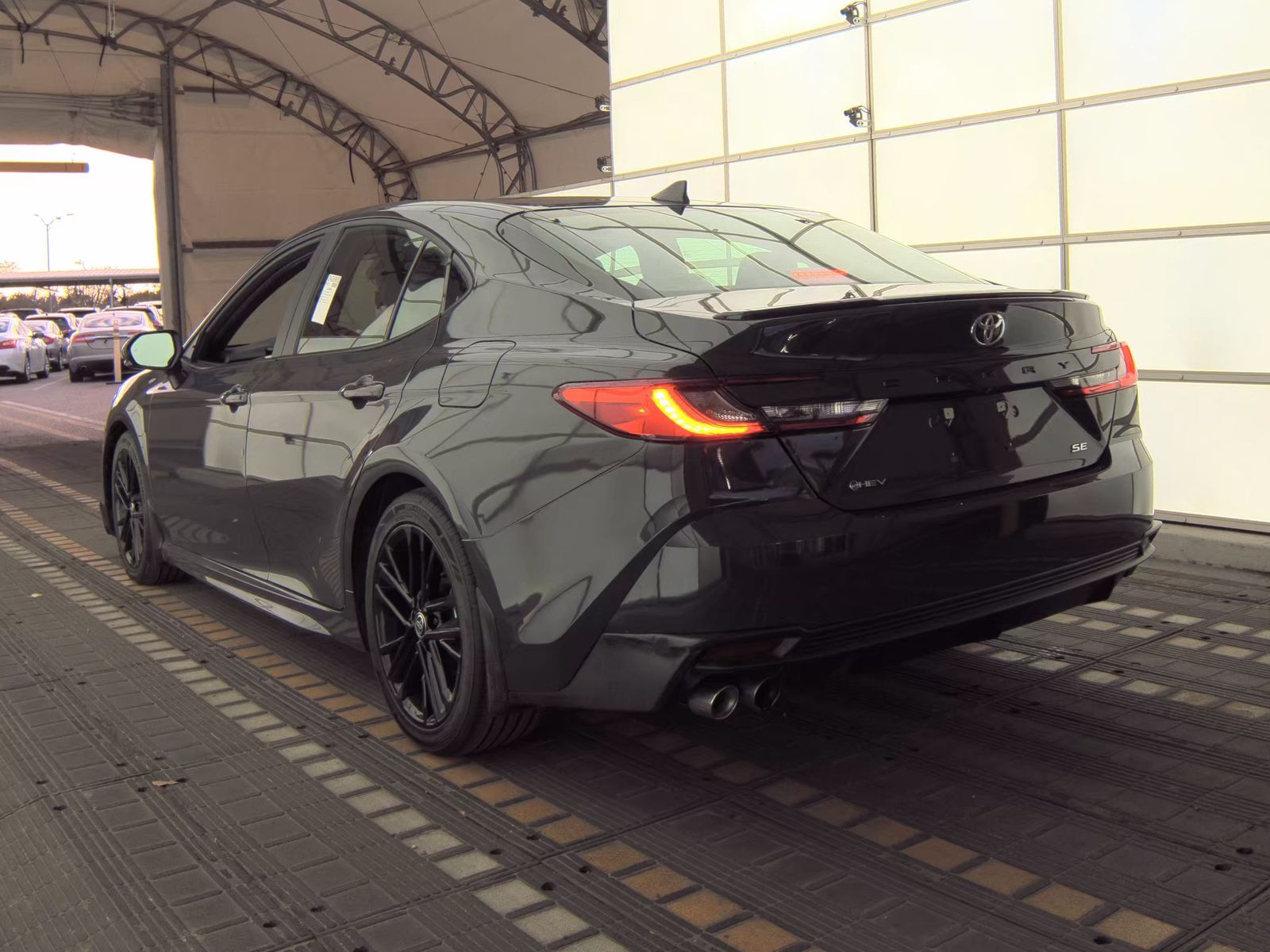 2025 Toyota Camry SE FWD