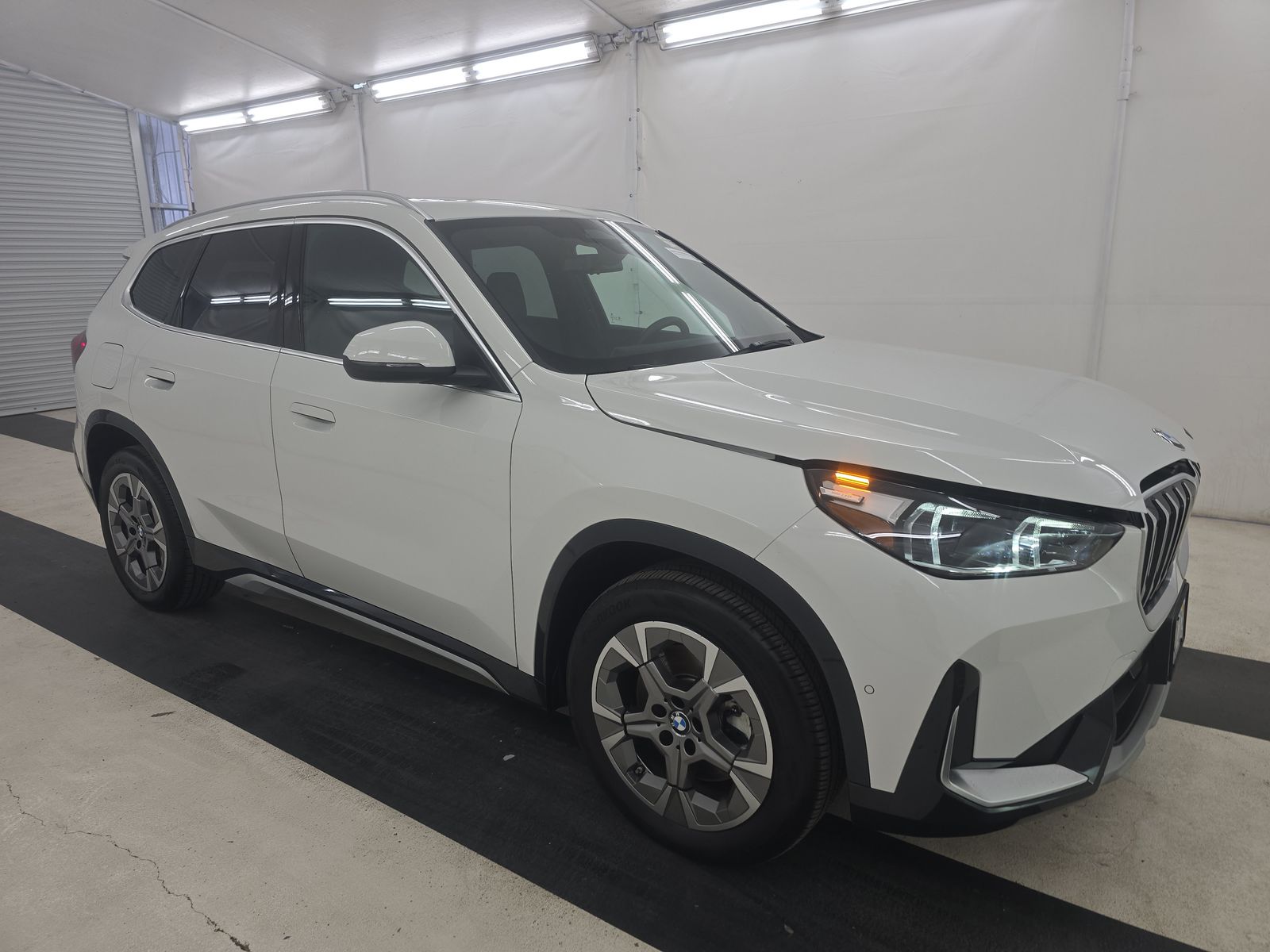 2025 BMW X1 xDrive28i AWD