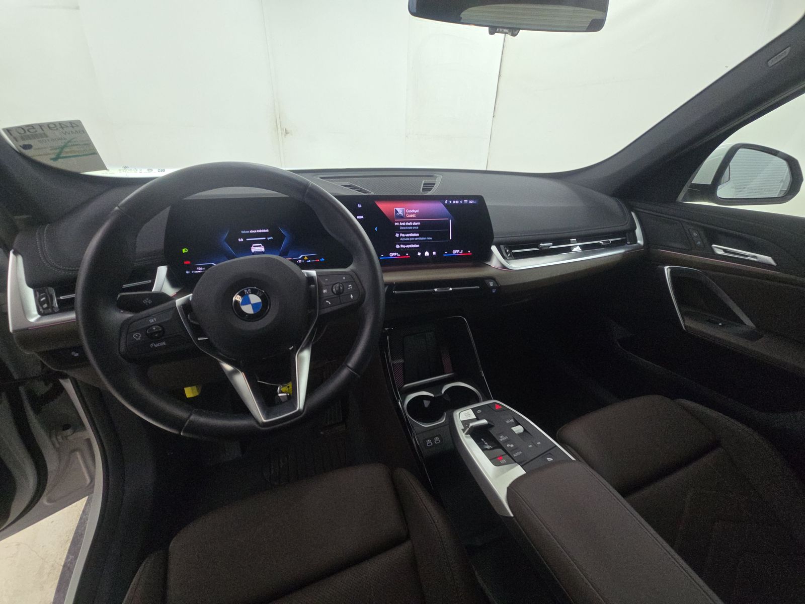 2025 BMW X1 xDrive28i AWD