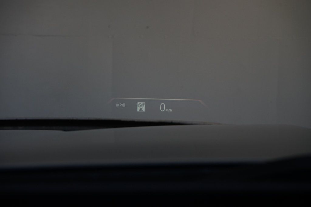 2024 BMW 7 Series 740i RWD