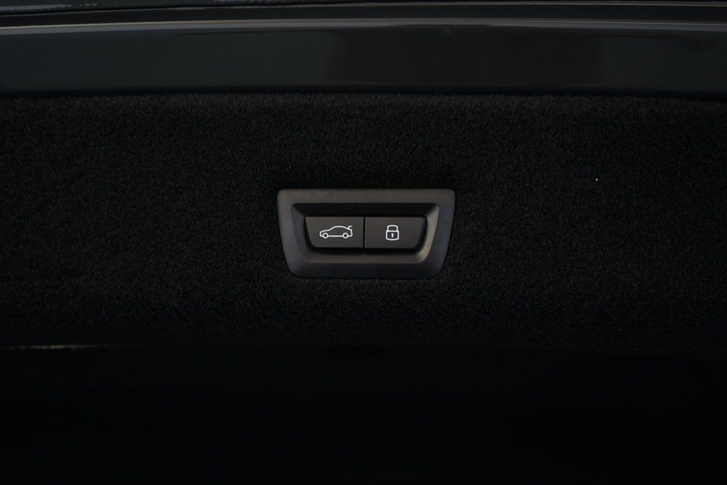 2024 BMW 7 Series 740i RWD