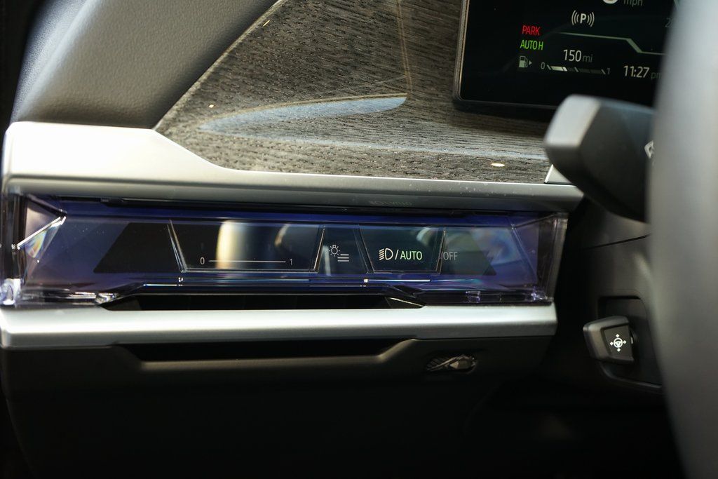 2024 BMW 7 Series 740i RWD