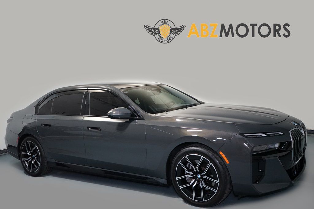 2024 BMW 7 Series 740i RWD