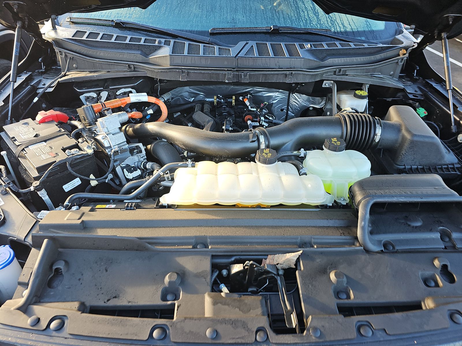 2024 Ford F-150 Hybrid XLT AWD