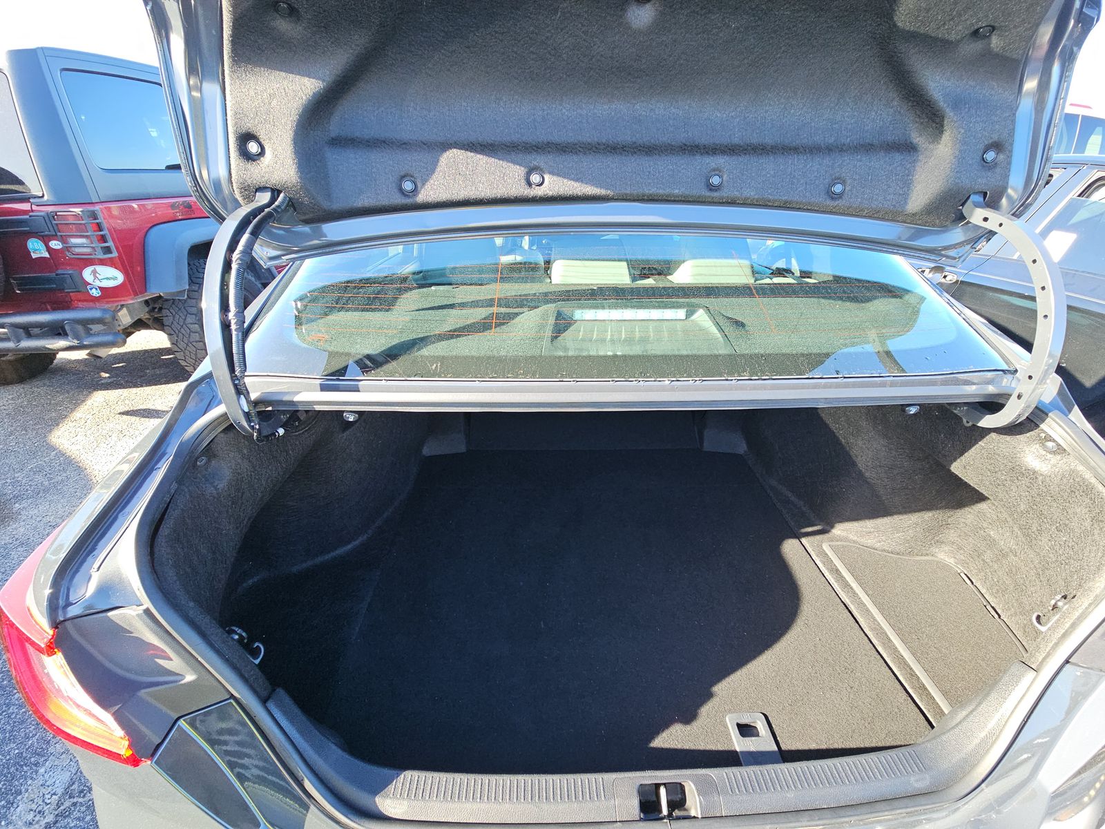 2025 Toyota Camry SE FWD