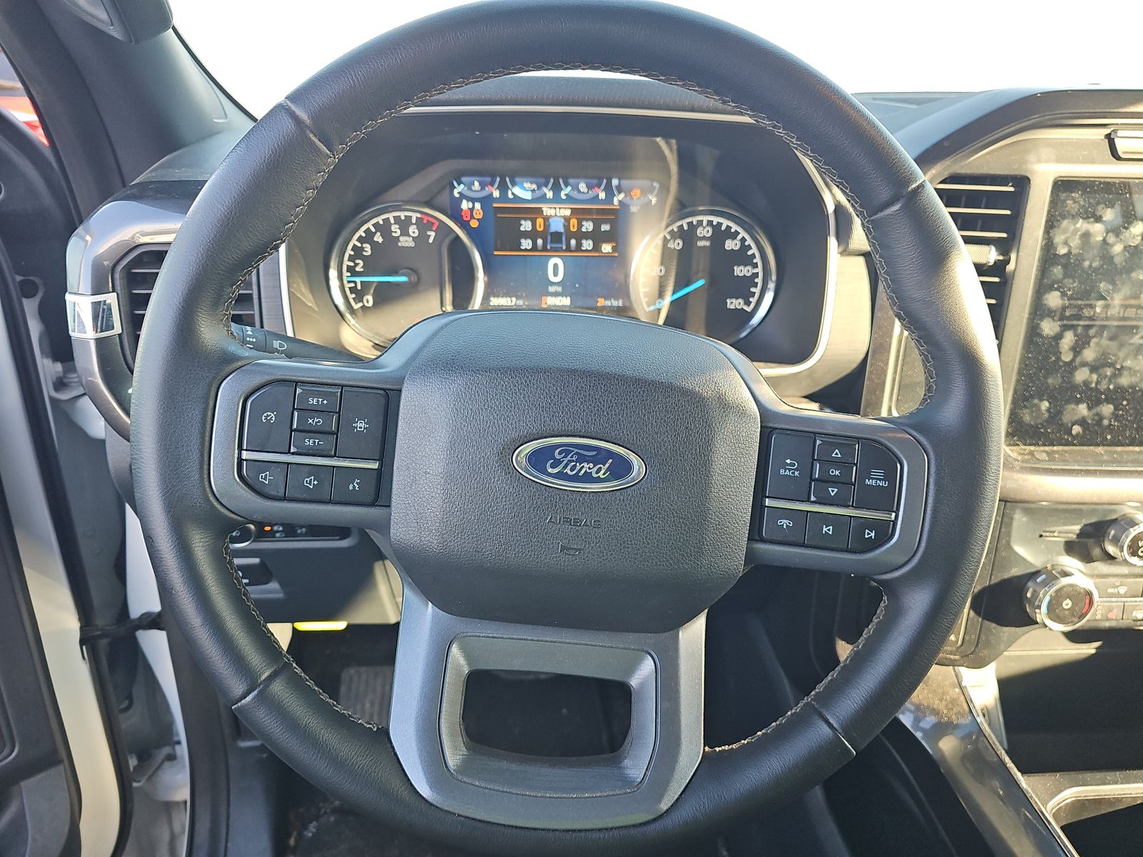 2023 Ford F-150 XLT AWD