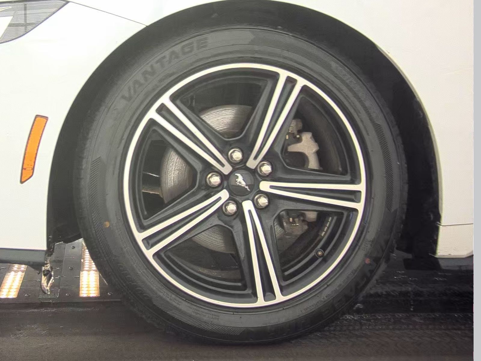 2024 Ford Mustang EcoBoost Premium RWD