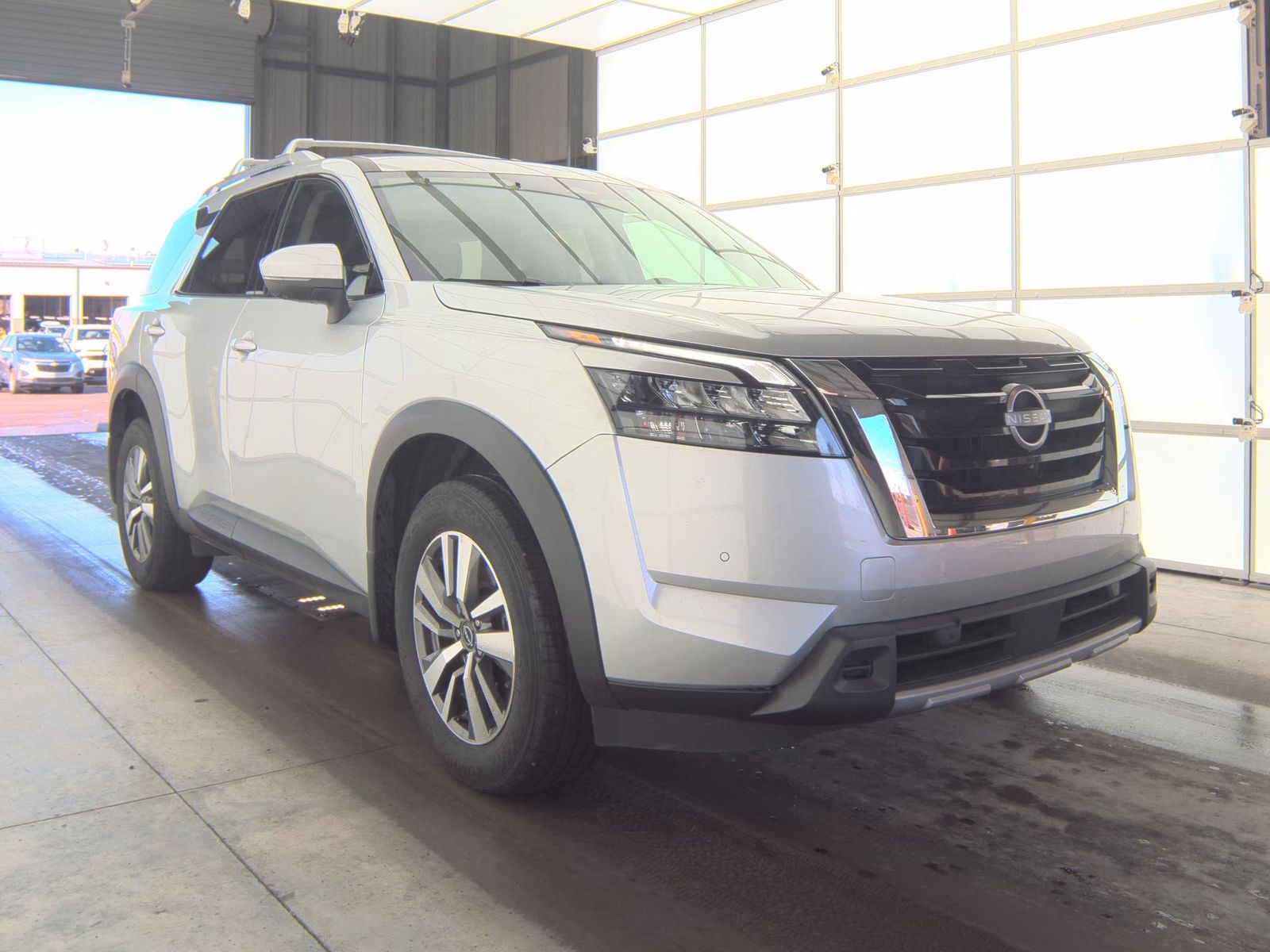 2025 Nissan Pathfinder SL AWD