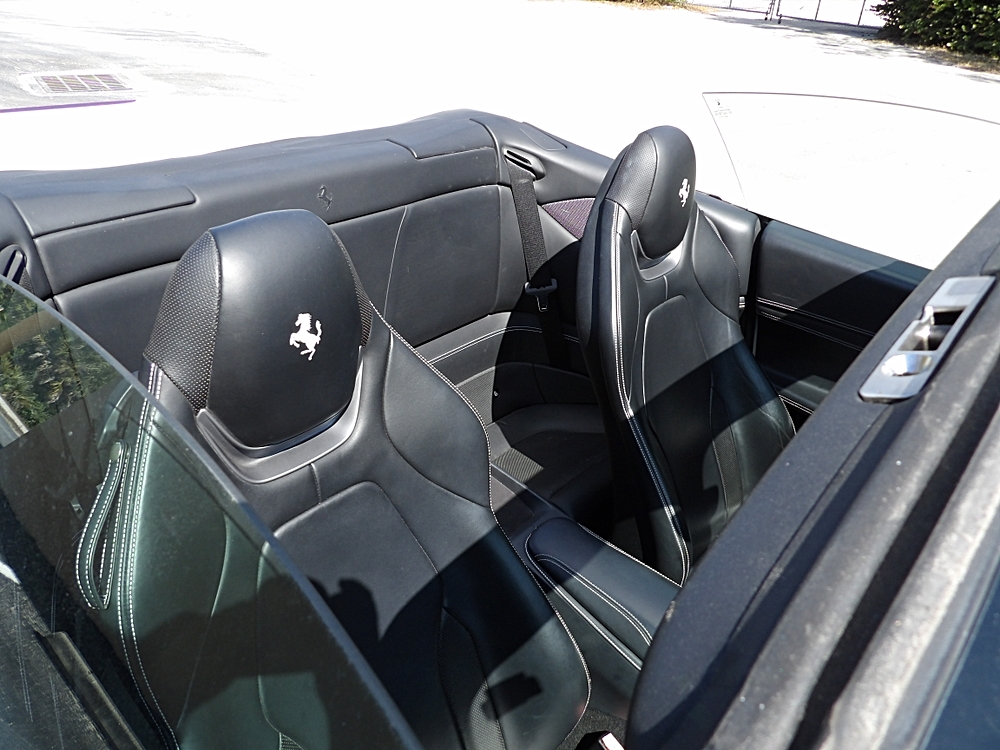 2019 Ferrari Portofino Base RWD