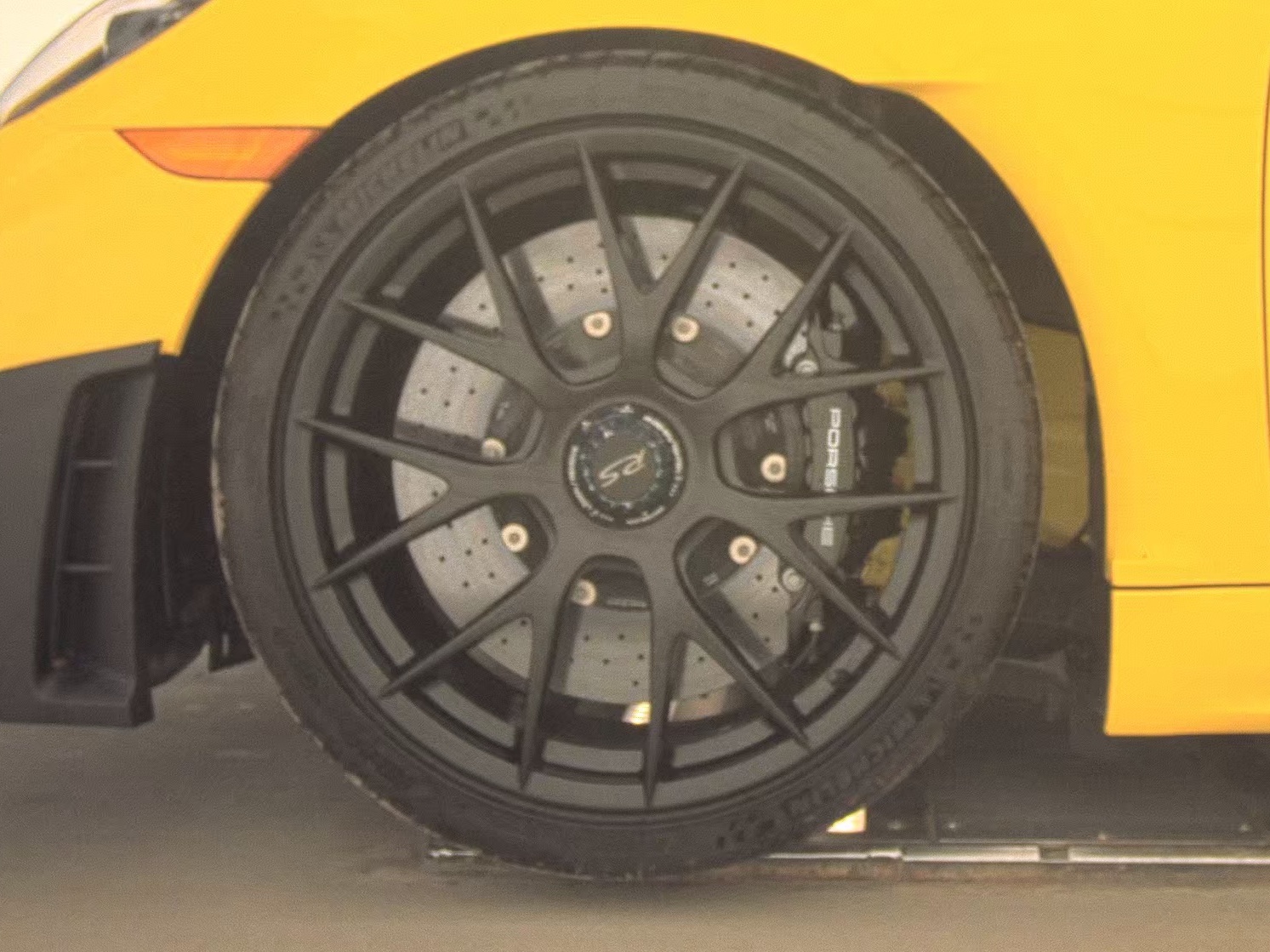 2024 Porsche 718 Cayman GT4 RS RWD