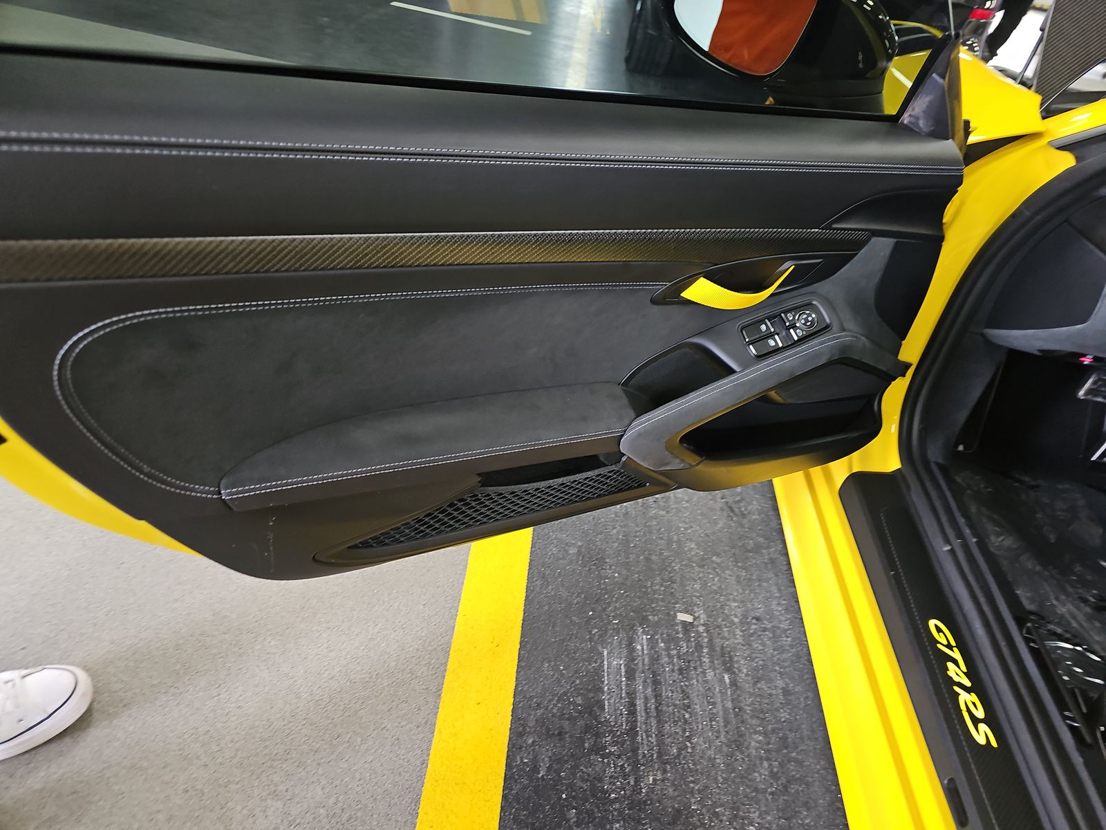 2024 Porsche 718 Cayman GT4 RS RWD