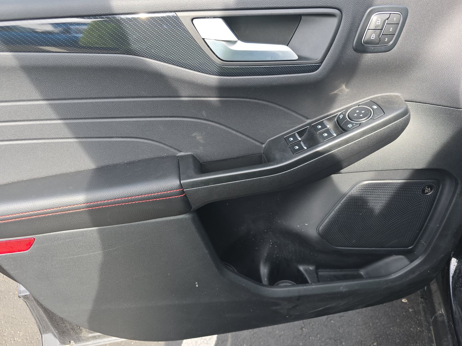 2025 Ford Escape Hybrid ST-Line Elite AWD