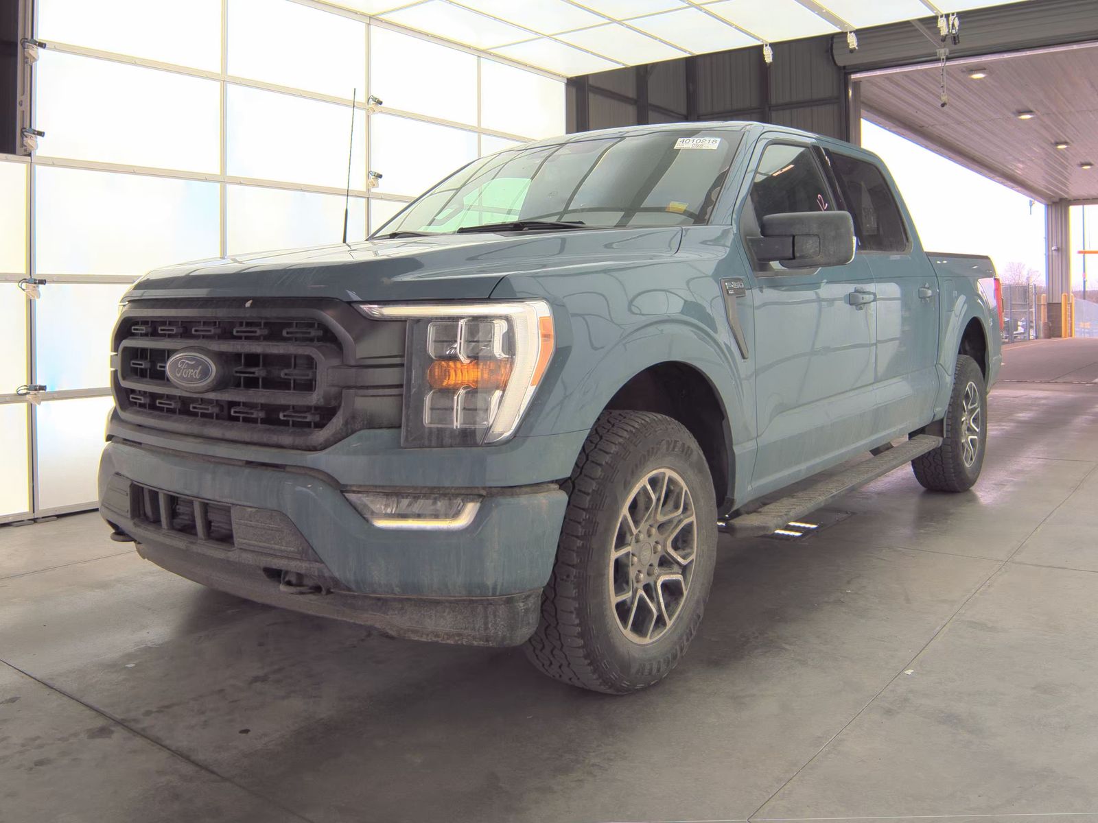 2023 Ford F-150 XLT AWD