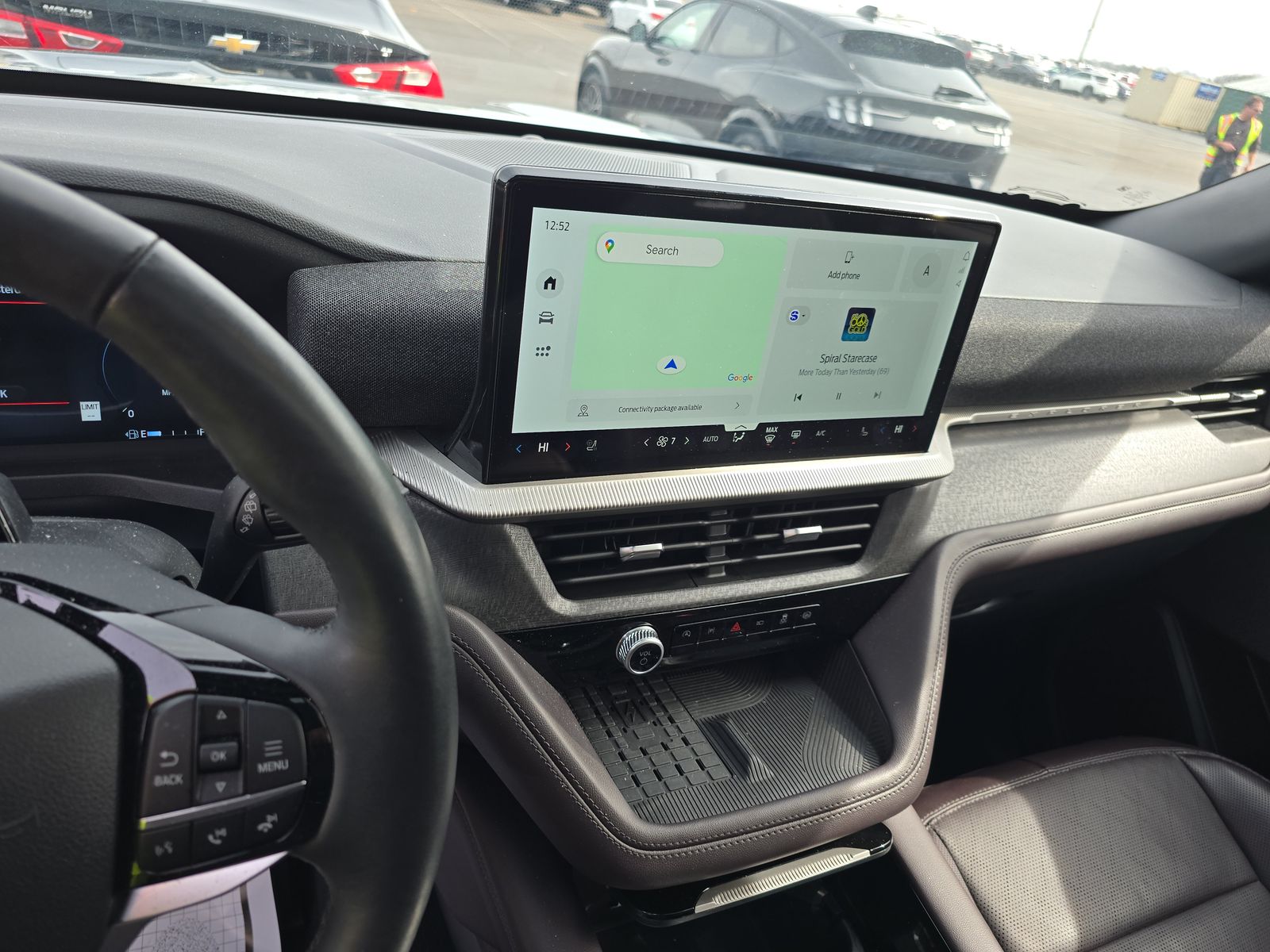 2025 Ford Explorer Platinum RWD