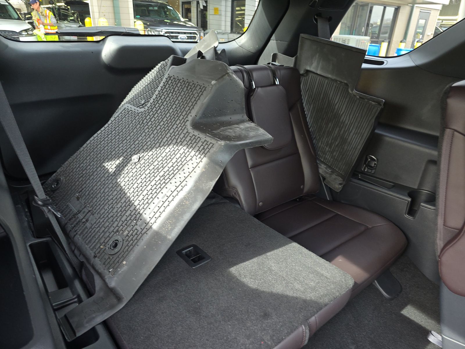 2025 Ford Explorer Platinum RWD