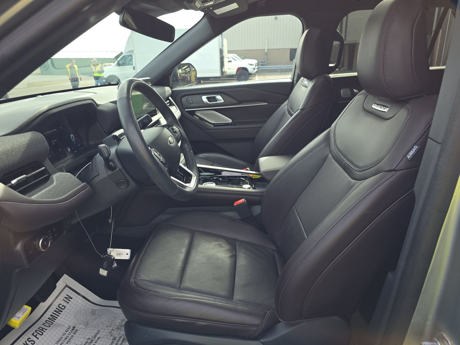 2025 Ford Explorer Platinum RWD