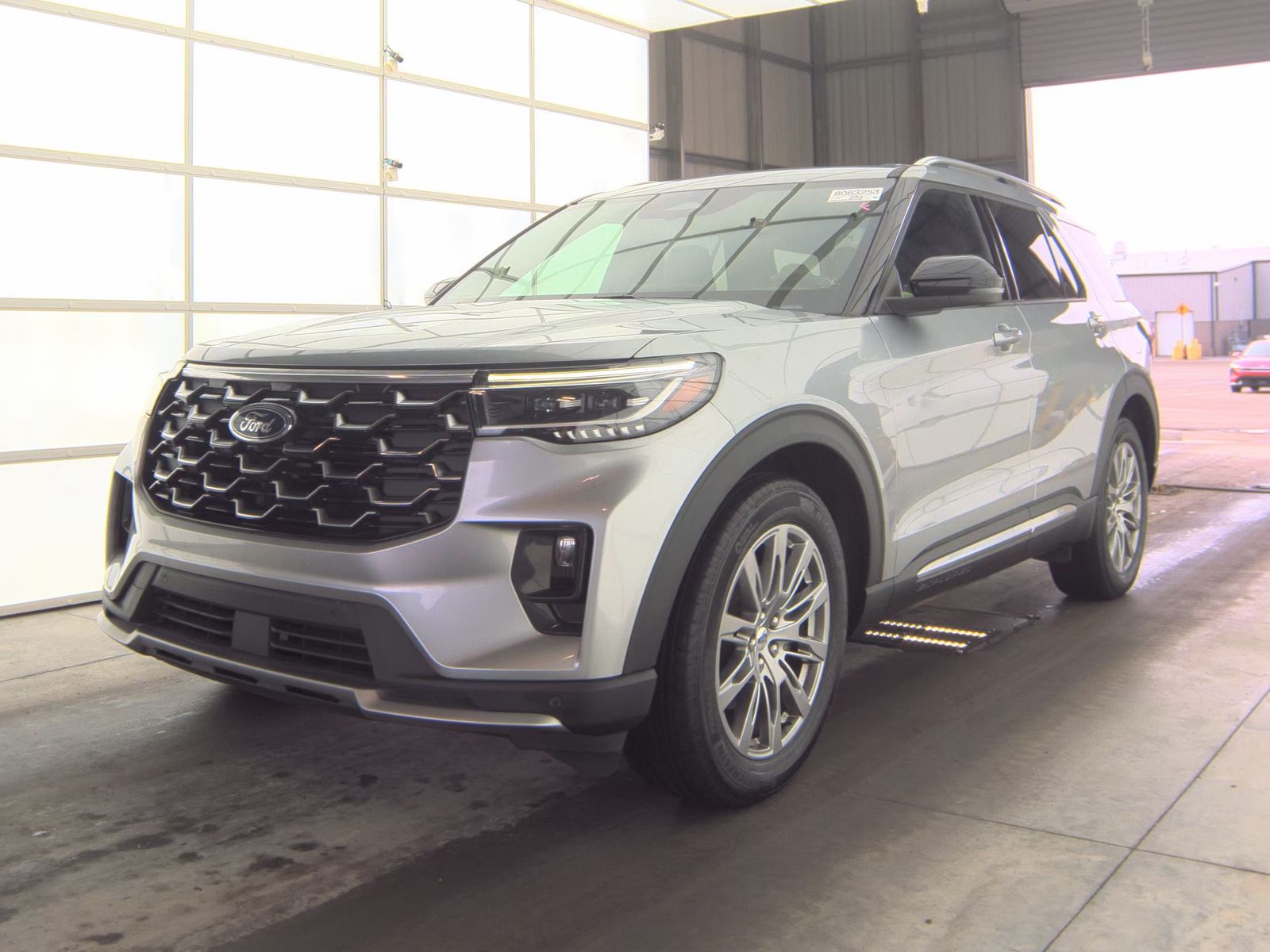 2025 Ford Explorer Platinum RWD