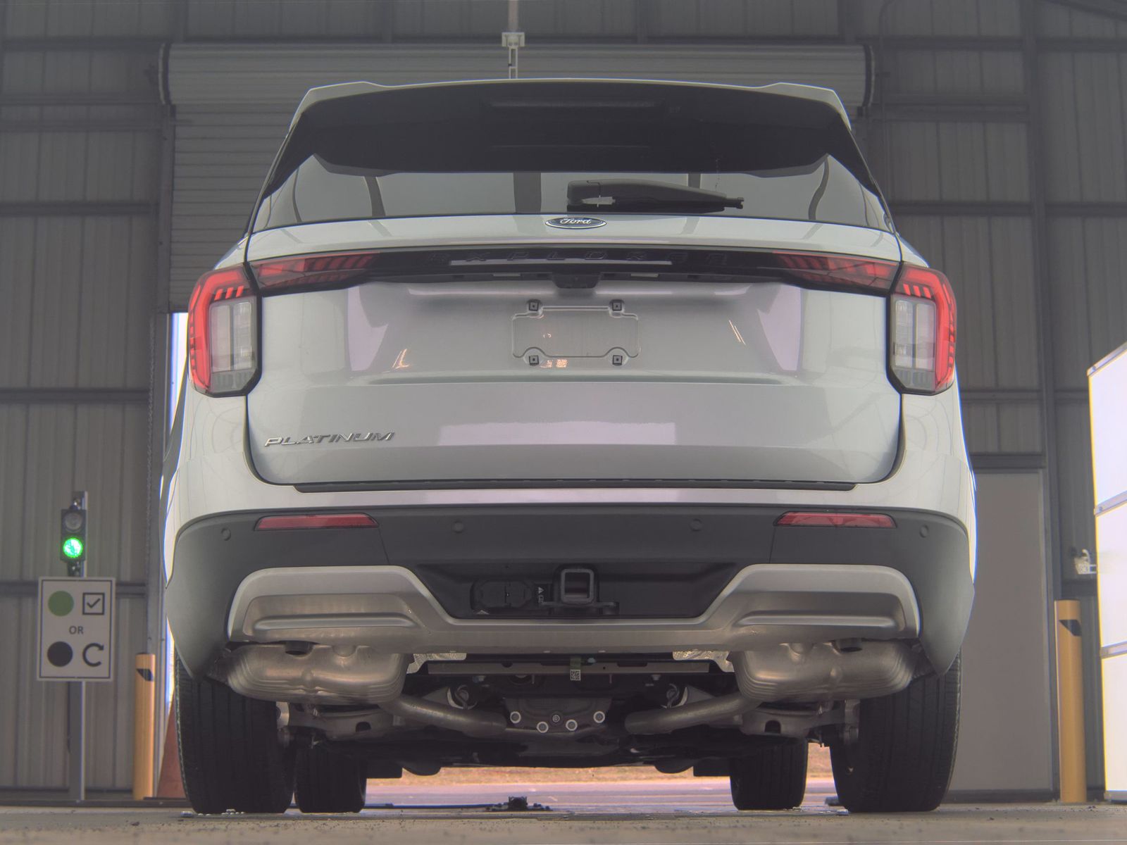 2025 Ford Explorer Platinum RWD