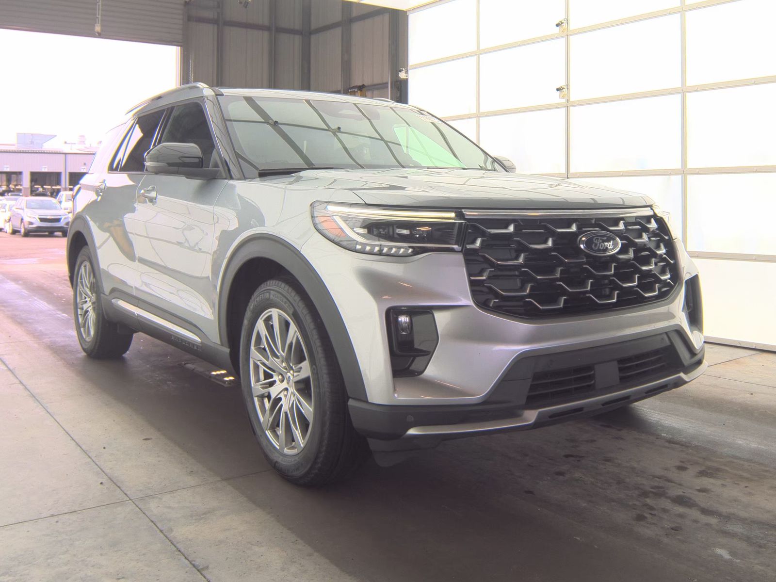 2025 Ford Explorer Platinum RWD