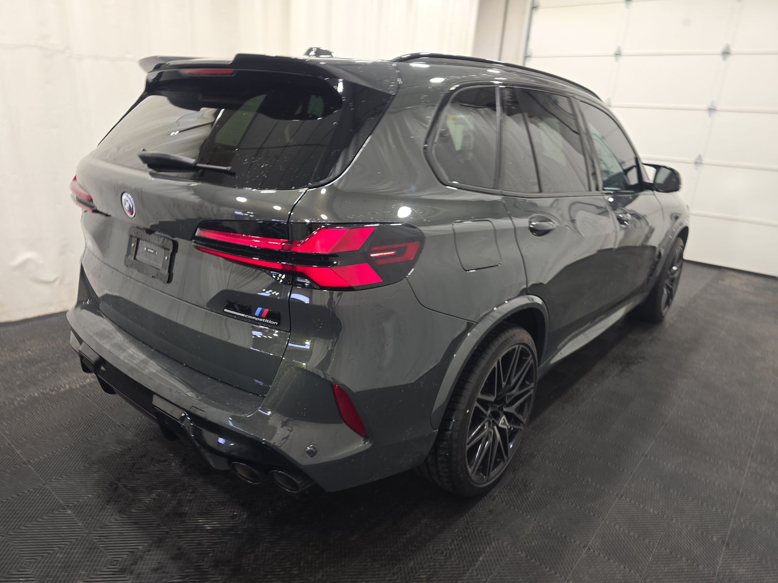 2025 BMW X5 M Competition AWD